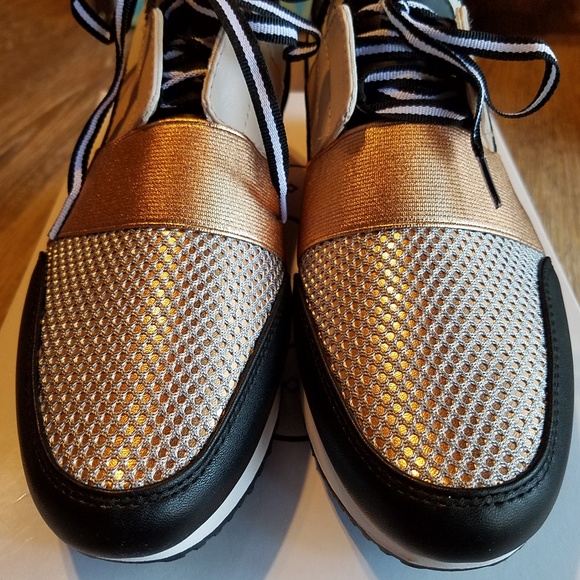 Steve Madden Arctic Rose Gold Sneakers 